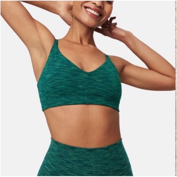 Outdoor Voices Other - Outdoor Voices Green Flow Freeform Bralette Sports Bra